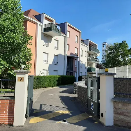 Apartament La Houblonniere Standing Et Confort A Colmar